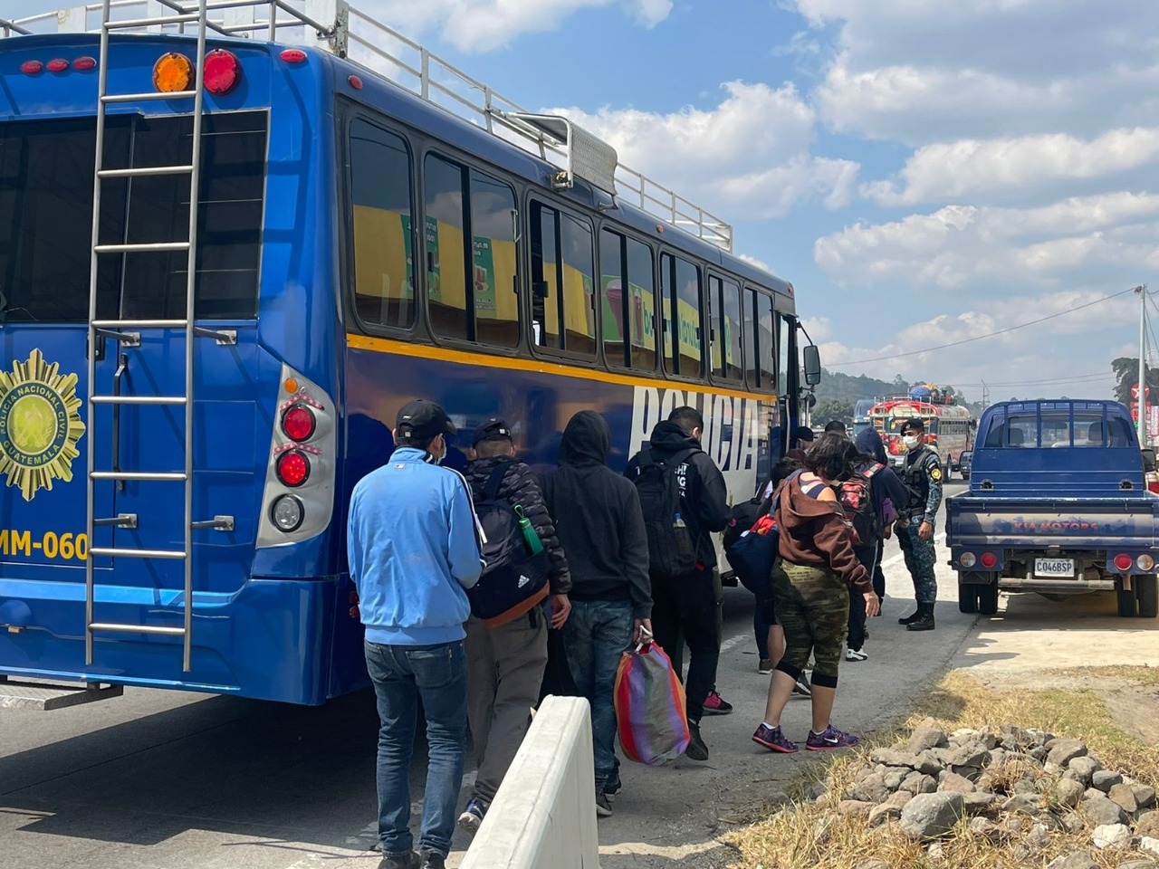 1205450A-2B2C-43FA-8B2E-1A84FA16FB83