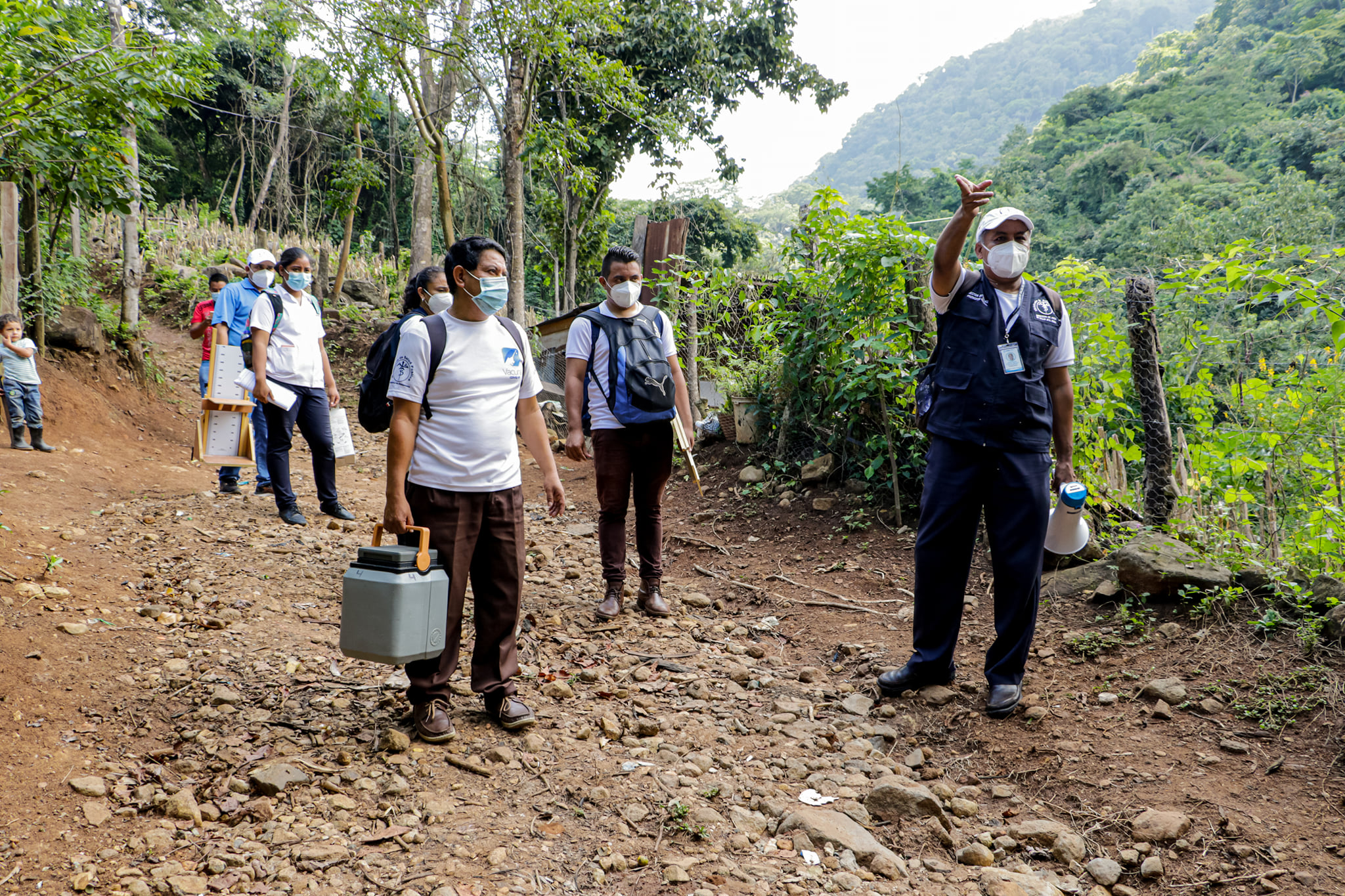 Enfermera: «Que se vacunen y que no mueran cuando hay vacuna para aplicar»
