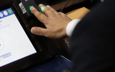 Guatemala aprueba ley que defiende modelo nuclear de familia y penaliza el aborto