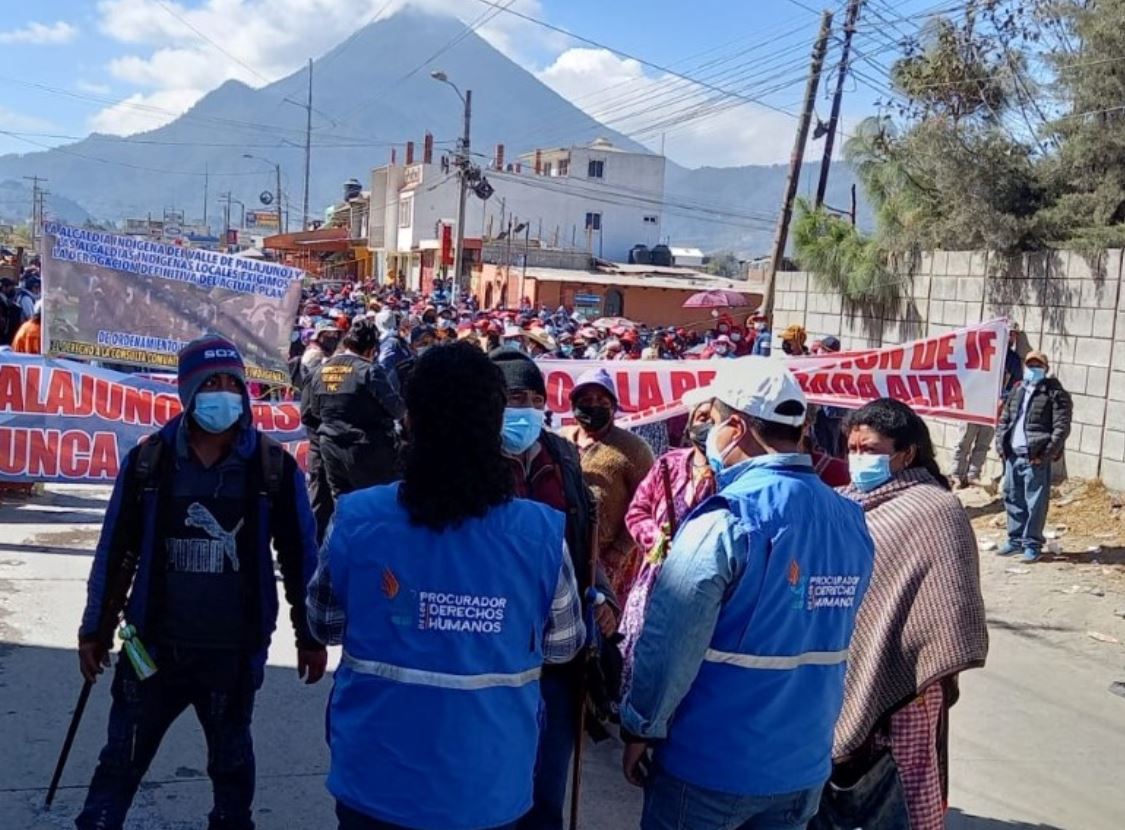Bloqueos en la Puerta del Llano del Pinal