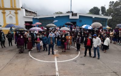 Vecinos de Santa Maria de Jesús, Zunil están en contra de habilitación de botadero provisional.