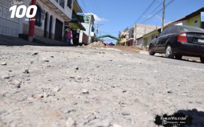 Inicia reparación millonaria de calle en La Esperanza