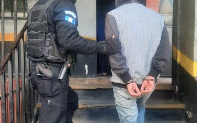 PNC arresta a dos hombres señalados de violación