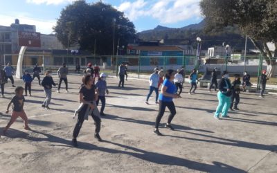 Forman hábito deportivo a vecinos del Barrio el Calvario.