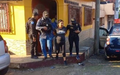 PNC detiene en Coatepeque a mujer señalada de extorsión