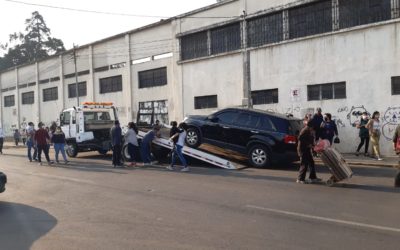 PMTQ inicia operativos para retirar vehículos estacionados en vías procesionales