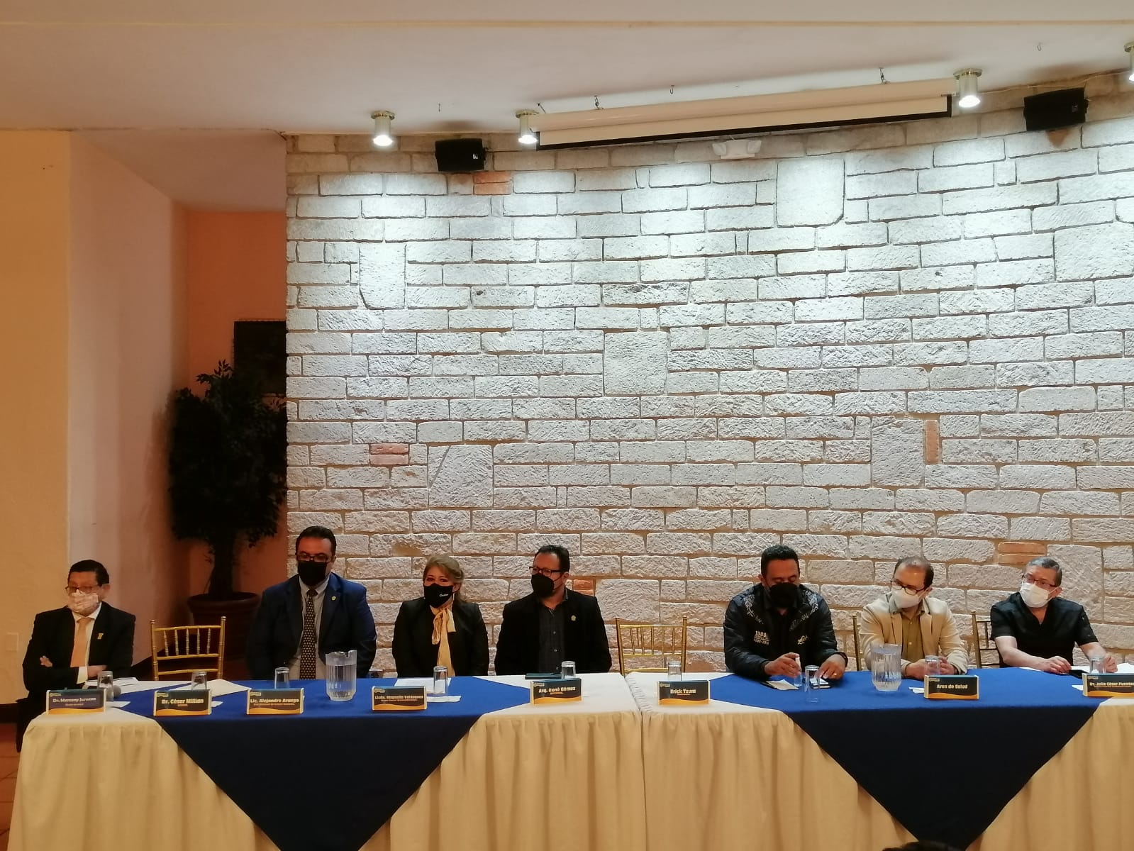 Grupos Gestores de Quetzaltenango y Dirección General del CUNOC firman acuerdo de cooperación en materia de salud