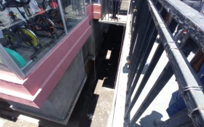 Relato de vecinos que presenciaron caída de niño a planta baja del Centro Comercial Municipal de Xela