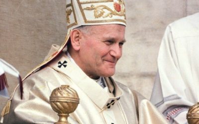 Un día como hoy pero del año 1920, nació San Juan Pablo II, el Papa peregrino