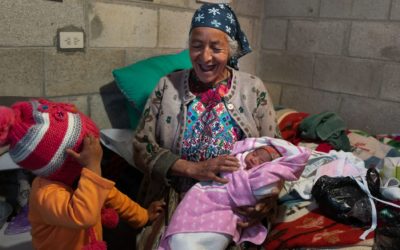 Comadronas recibirán incentivo por Ley de Dignificación