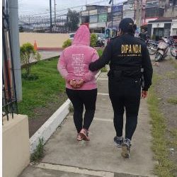 Dipanda arresta a mujer en la zona 1 de Quetzaltenango, ¿Por qué delito?