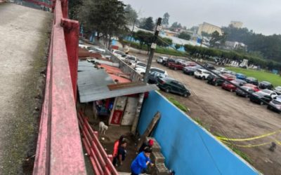 Denuncian posible construcción ilegal afuera de hospital