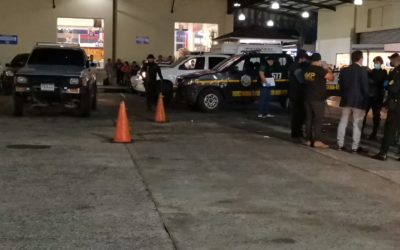 Coatepeque: Capturan a hombre que conducía picop en el que encontraron cocaína