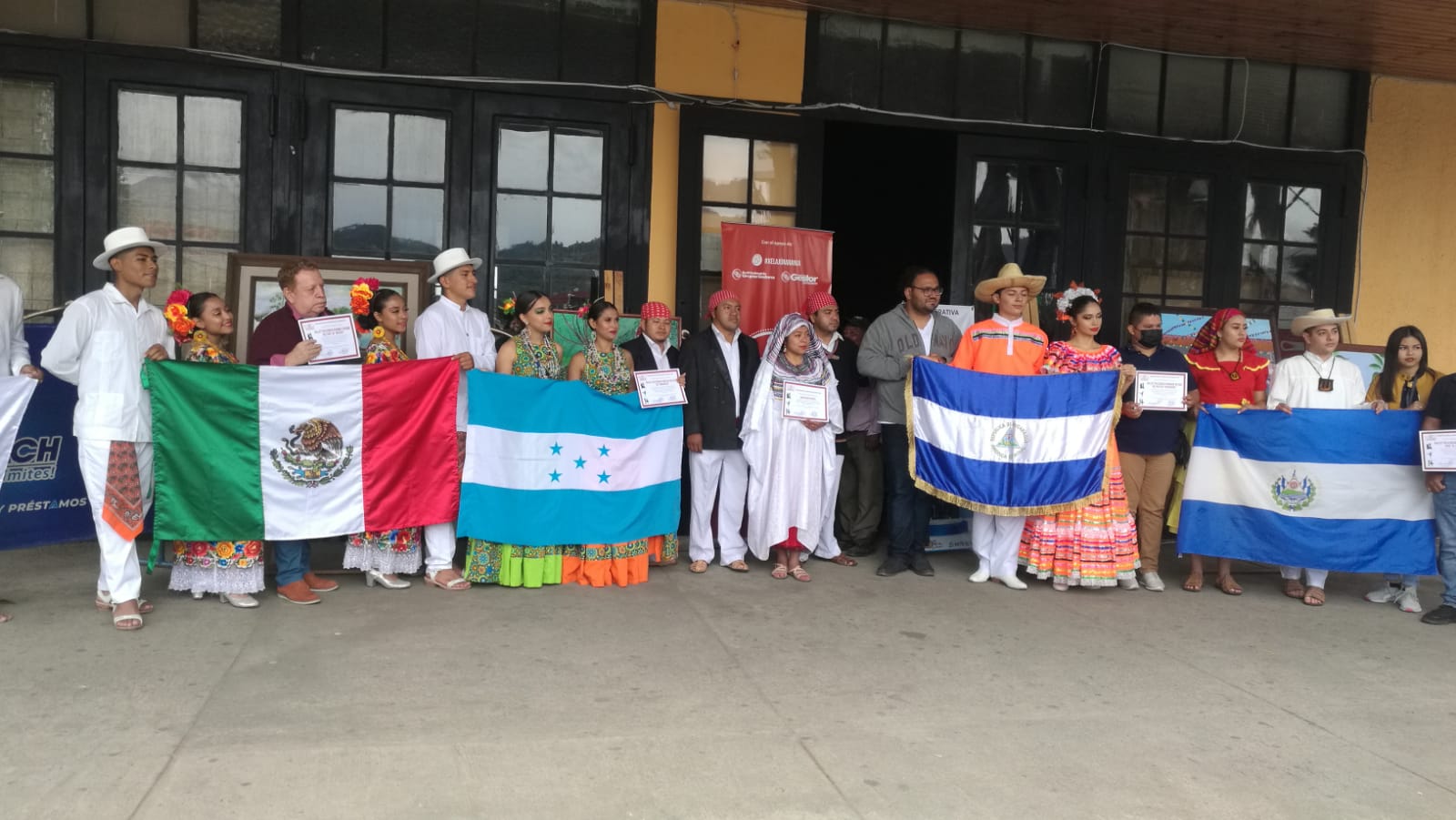 Presentan bailes como parte del Festival Internacional Luna de Plata