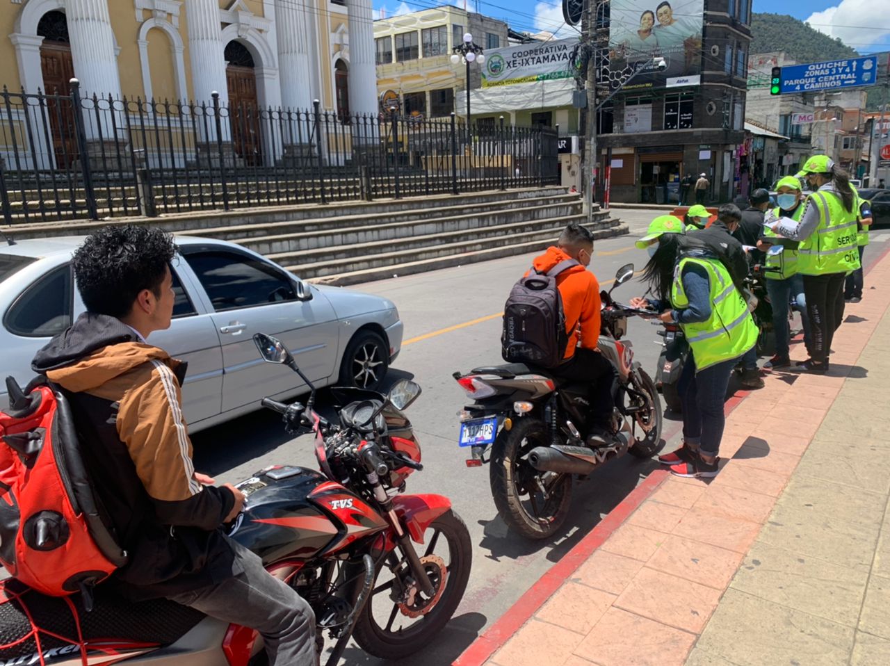 Totonicapán: Piden a motoristas utilizar casco protector