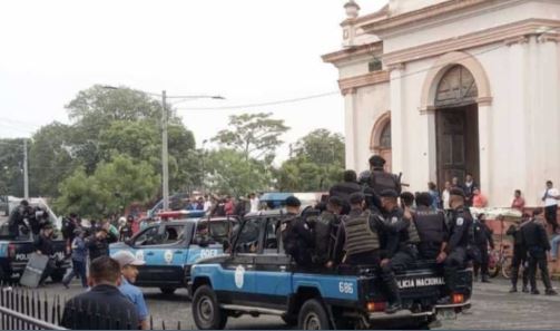 Nicaragua ignora críticas de Bolsonaro y Boric en la ONU y refuerza acoso a templos católicos