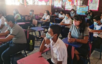 Mineduc: No es obligatorio el uso de mascarilla en centros educativos