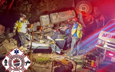 Piloto de camión que transportaba block muere en accidente de tránsito