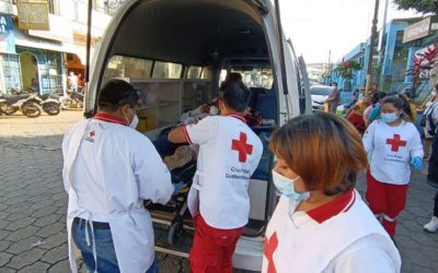 Motorista herido al derrapar en un túmulo