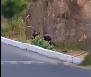 Agentes de PNC escandalizan en estado de ebriedad