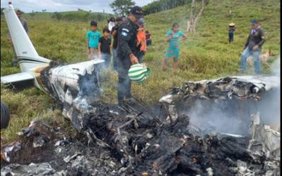 Misioneros mueren tras desplome de avioneta
