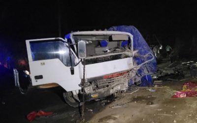 Muere piloto de camión en accidente de tránsito