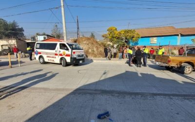 Piloto de picop, quien pasa sin autorización, arrolla a trabajador en la zona 1 de Xela