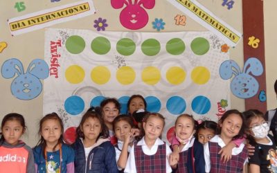 Escuela en Xela desarrolla actividades por el Día Internacional de las Matemáticas