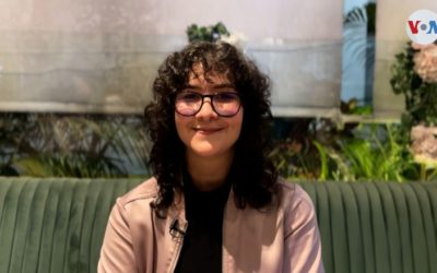 Mujeres de la comedia en vivo luchan por espacios en Venezuela