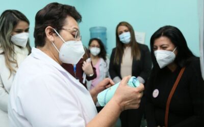 Integrantes de Banco de Leche de Brasil visitan el HRO en Quetzaltenango