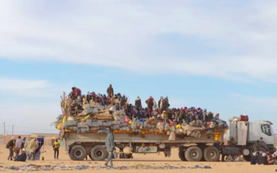 Túnez y Libia expulsan a cientos de migrantes al desierto