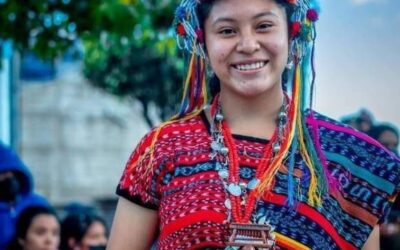 Representante de Totonicapán gana corona de Rabin Ajaw