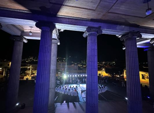 GRABAN LUNA DE XELAJÚ