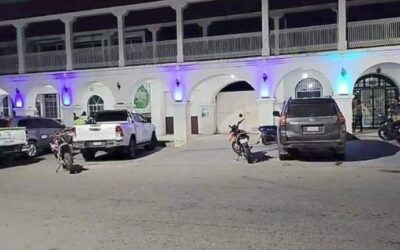 Discusión en reunión municipal deja a un trabajador fallecido