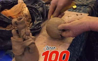 Lleva medio siglo en el arte de la alfarería