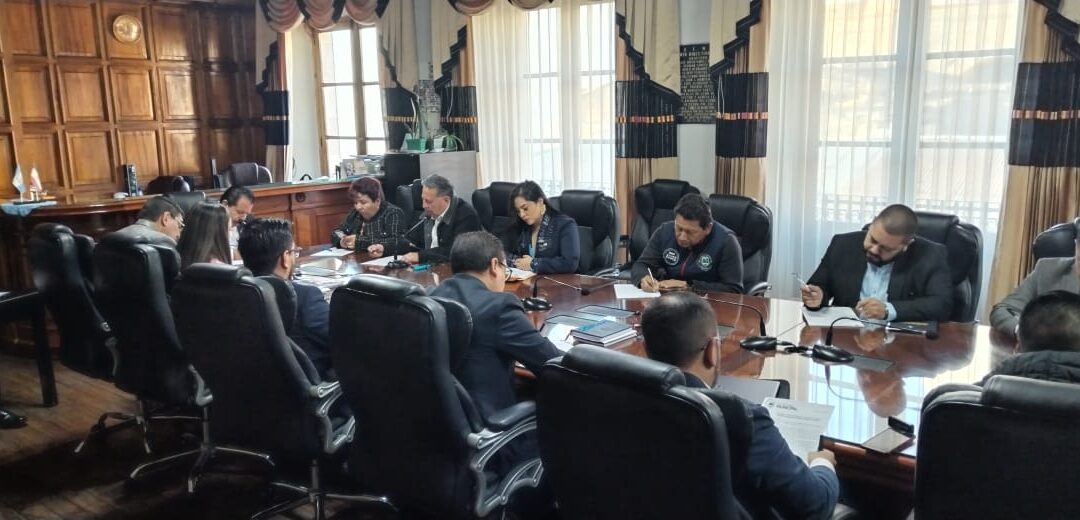 Tensión en reunión del Concejo de Quetzaltenango