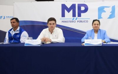 Fiscal General, Consuelo Porras, se reúne con presidente de la ANAM, Sebastián Siero