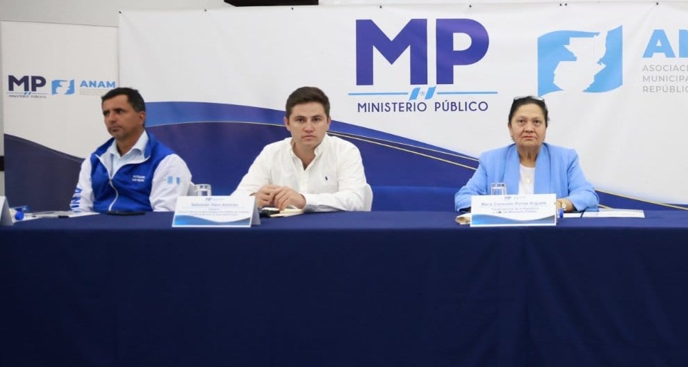 2b76491f-a43a-4a87-a108-193b1384cf6c