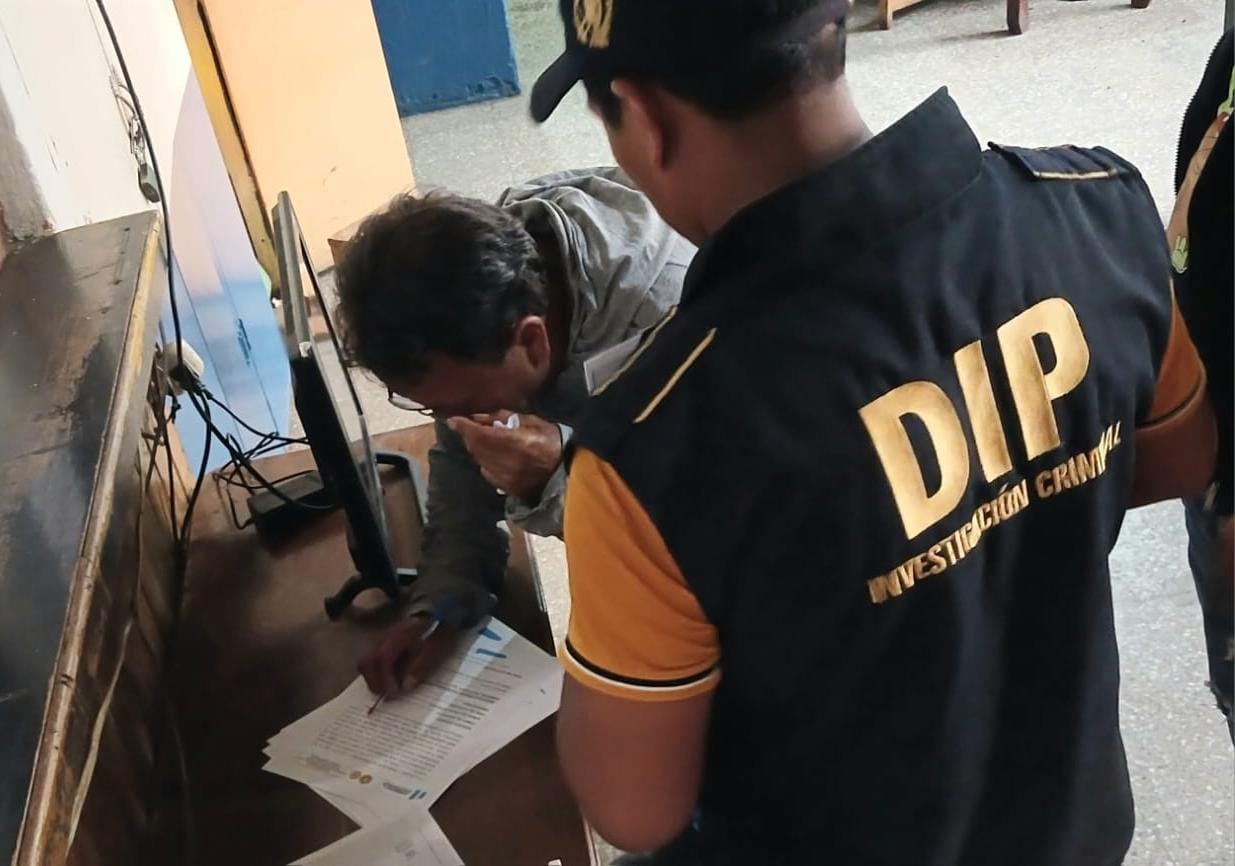 2f382723-54f3-4761-b49b-53e163fb2154