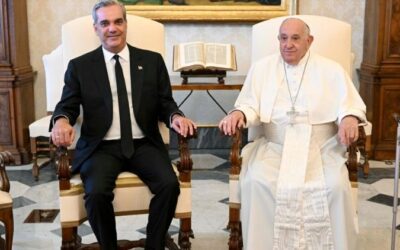 El Papa se reúne durante media hora con el presidente de República Dominicana
