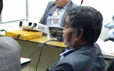 Alcalde ligado a proceso por amenazar con quemar a personas durante discurso, según denuncia