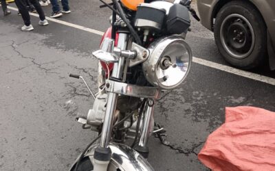 Estudiante, quien iba en motocicleta, se accidenta en la ruta a Totonicapán