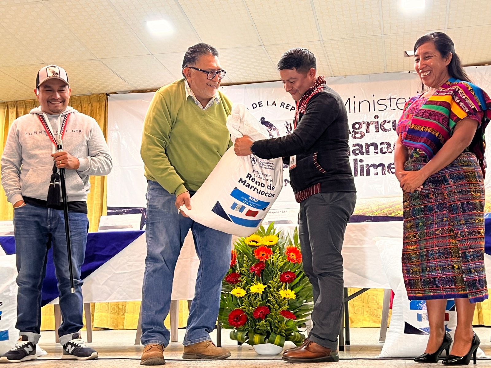 75a69fab-eb2f-4f02-98f1-e5b064b95238