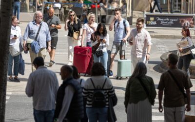 La migración elevará la población en España a 54,6 millones en 2074, 5,98 millones más, si sigue la tendencia actual