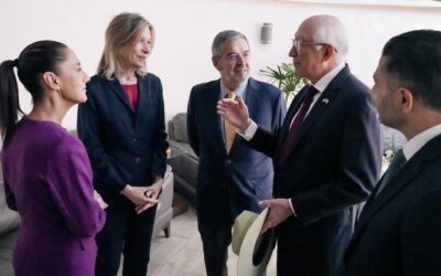 Sheinbaum recibe a una delegación estadounidense y aboga por «continuar la política de amistad y diálogo»