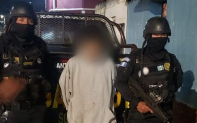 Tres detenidos con droga y dinero