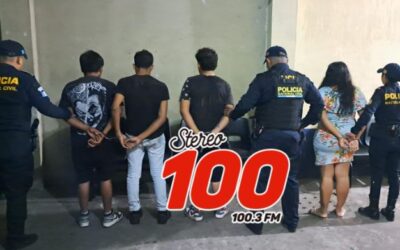 Cuatro adultos detenidos y dos menores de edad remitidos por portación de armas y droga