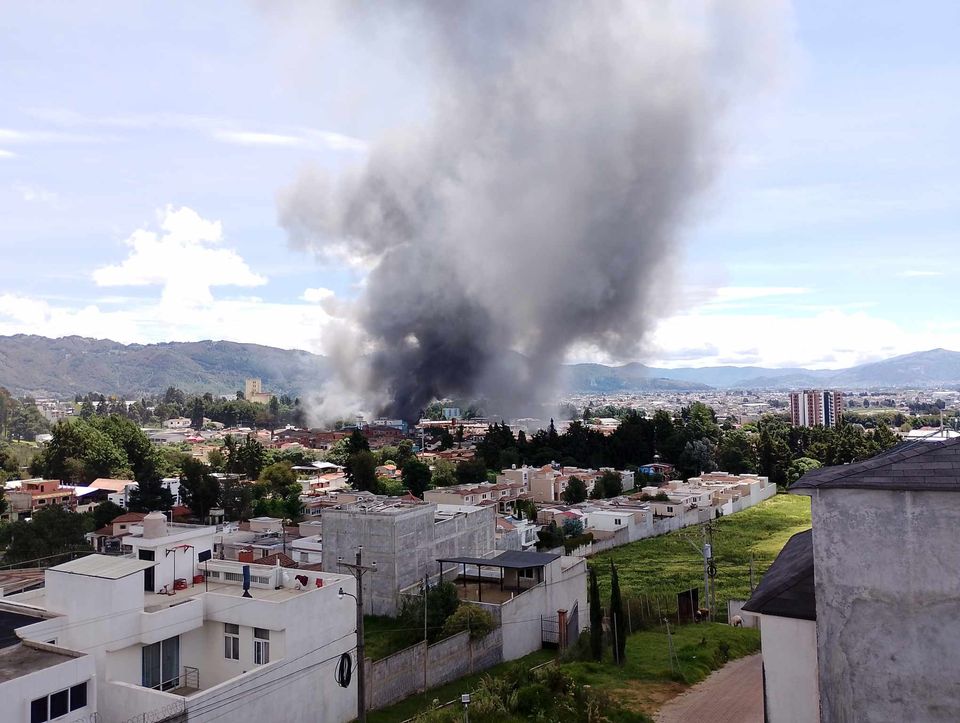 Voraz incendio en zona 9 Xela