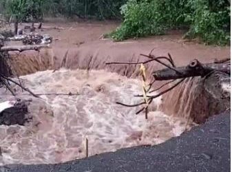 Colapsa carretera entre Quetzaltenango y Retalhuleu