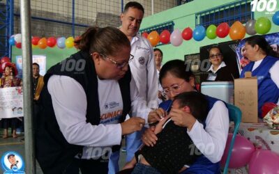 Inicia en La Esperanza campaña de vacunación contra la polio y el sarampión